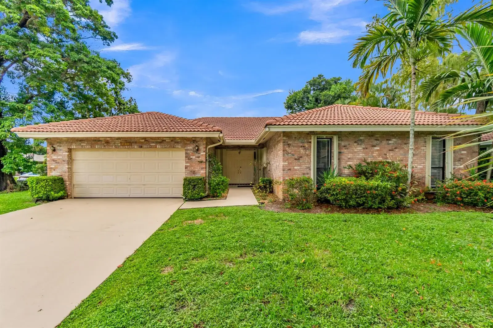 4 bedroom 2 bath Residential for sale at 3839 NW 72nd Drive, Coral Springs FL 33065