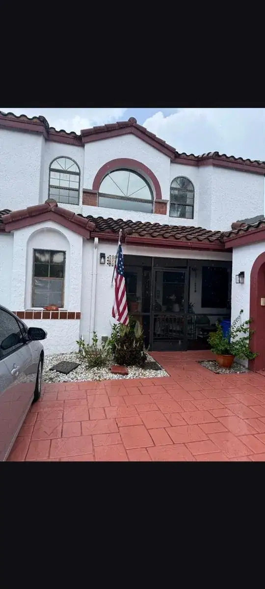 3 bedroom 2 bath Residential Lease for rent at 171 Island Way, FL 33413