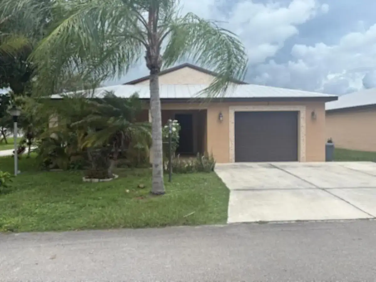 2 bedroom 2 bath Residential for sale at 1 Barcelona Lane, Port St. Lucie FL 34952