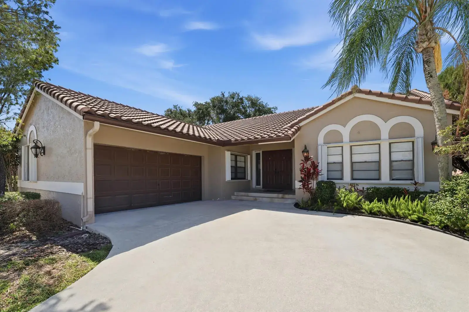 3 bedroom 2 bath Residential for sale at 8555 Eagle Run Drive, Boca Raton FL 33434