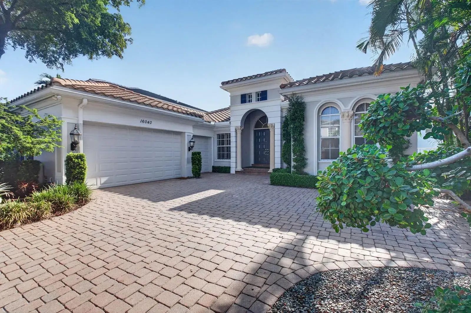 4 bedroom 4 bath Residential for sale at 16040 BRISTOL ISLE Way, Delray Beach FL 33446