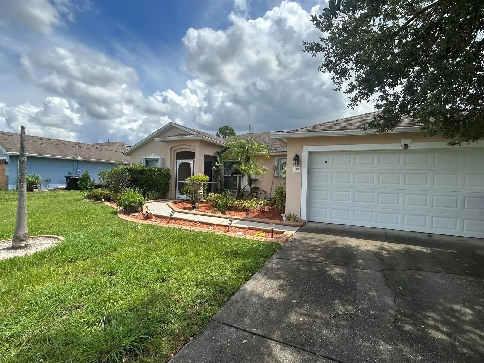 3 bedroom 2 bath Residential for sale at 1901 SW LEWIS Street, Port St. Lucie FL 34987