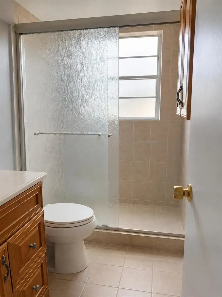2 bedroom 1 bath Residential for sale at 164 MARKHAM H # 164, Deerfield Beach FL 33442