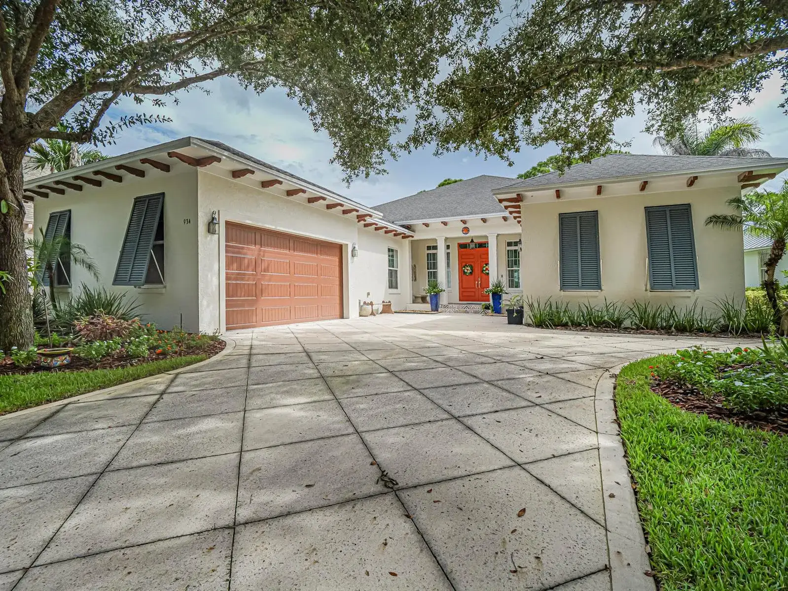 3 bedroom 3 bath Residential for sale at 934 CAROLINA Circle SW, Vero Beach FL 32962