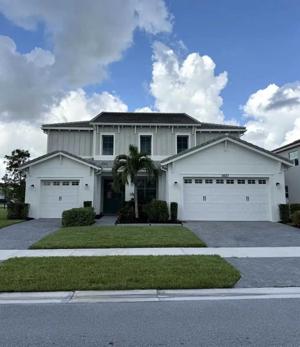 4 bedroom 3 bath Residential for sale at 5627 Opal Drive, Westlake FL 33470
