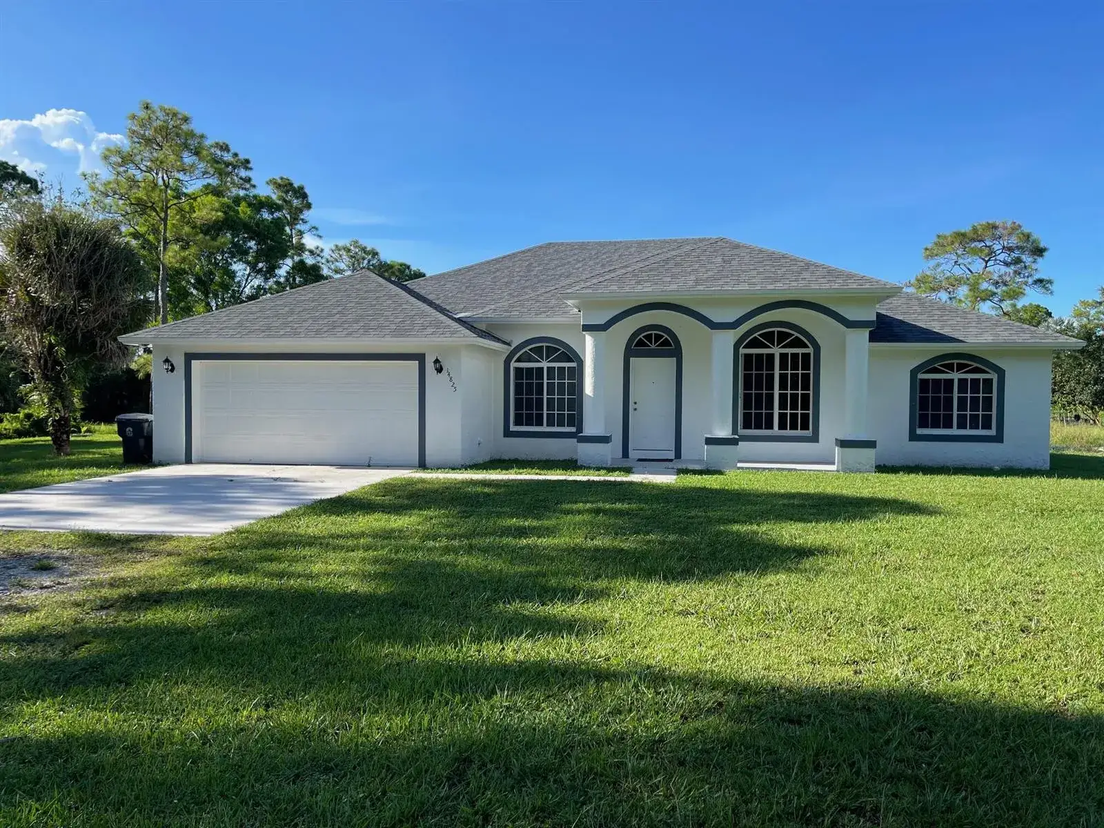 4 bedroom 2 bath Residential Lease for rent at 14825 76TH Road N, FL 33470