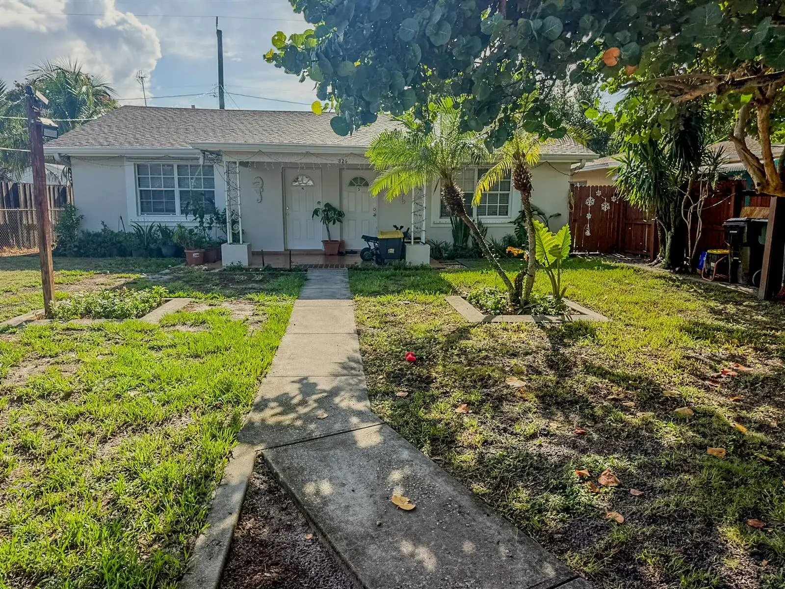 Residential Income for sale at 826 S M Street, FL 33460