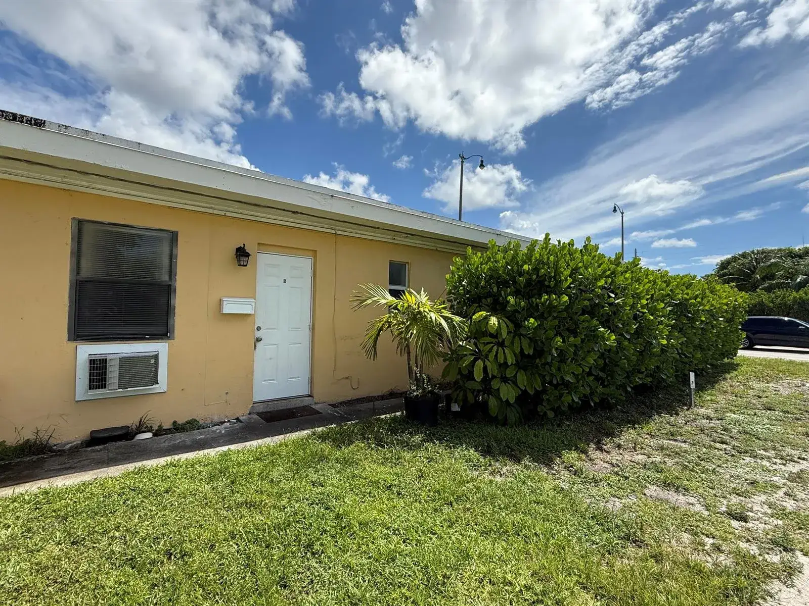 3300 Broadway Avenue # 6, West Palm Beach FL 33407
