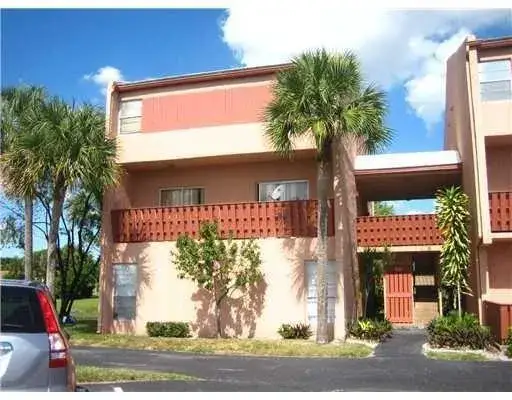 2 bedroom 2 bath Residential for sale at 8921 NW 28th Drive # F, Coral Springs FL 33065
