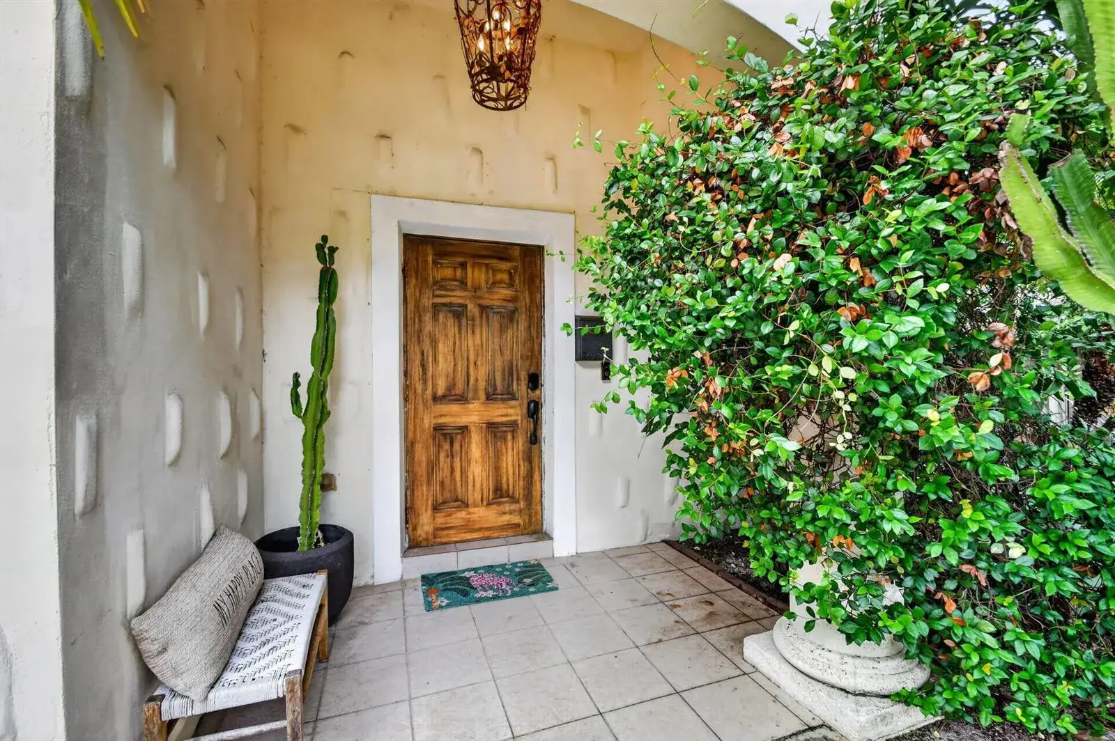3 bedroom 2 bath Residential Lease for rent at 4311 GARDEN Avenue, West Palm Beach FL 33405