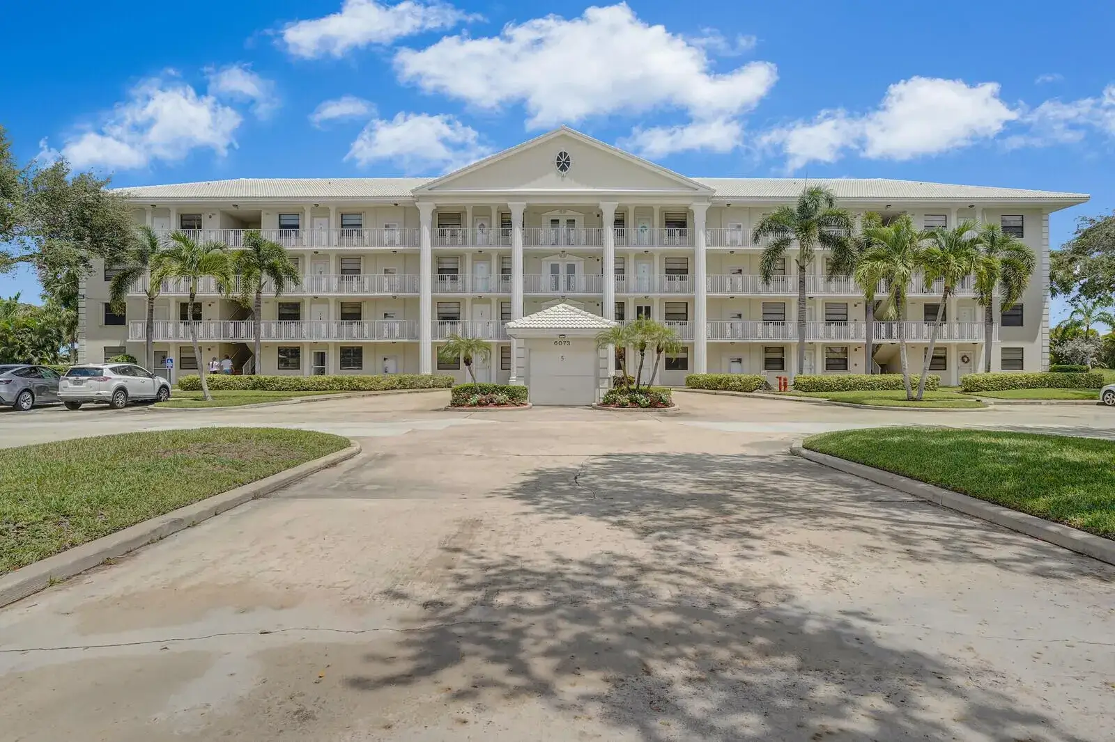 2 bedroom 2 bath Residential for sale at 6073 BALBOA Circle # 105, Boca Raton FL 33433