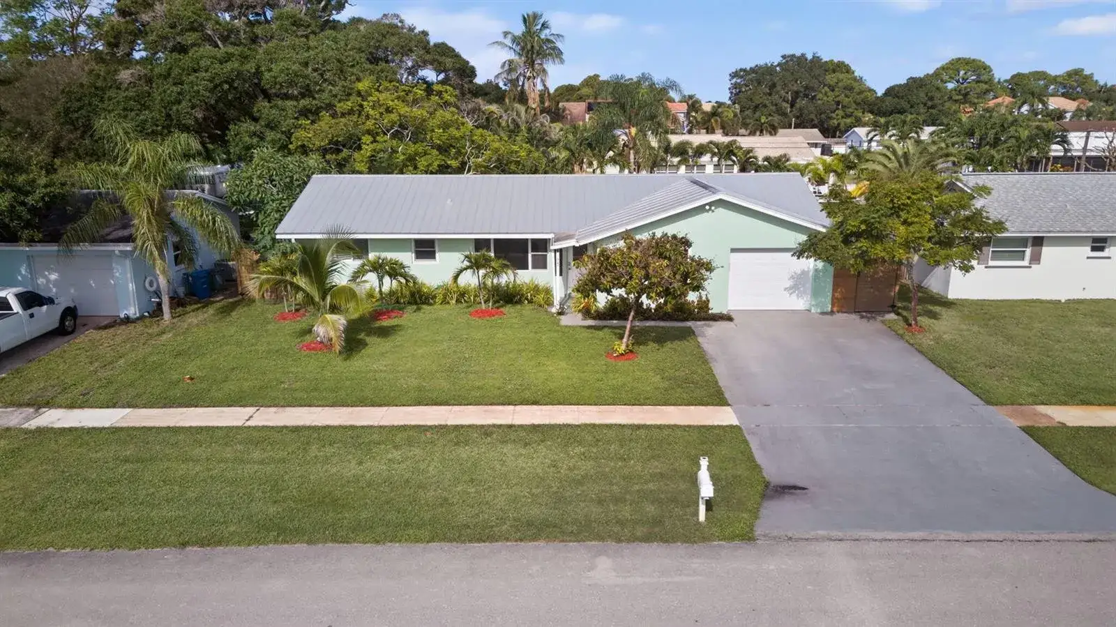 4 bedroom 2 bath Residential for sale at 502 Circle E, Jupiter FL 33458