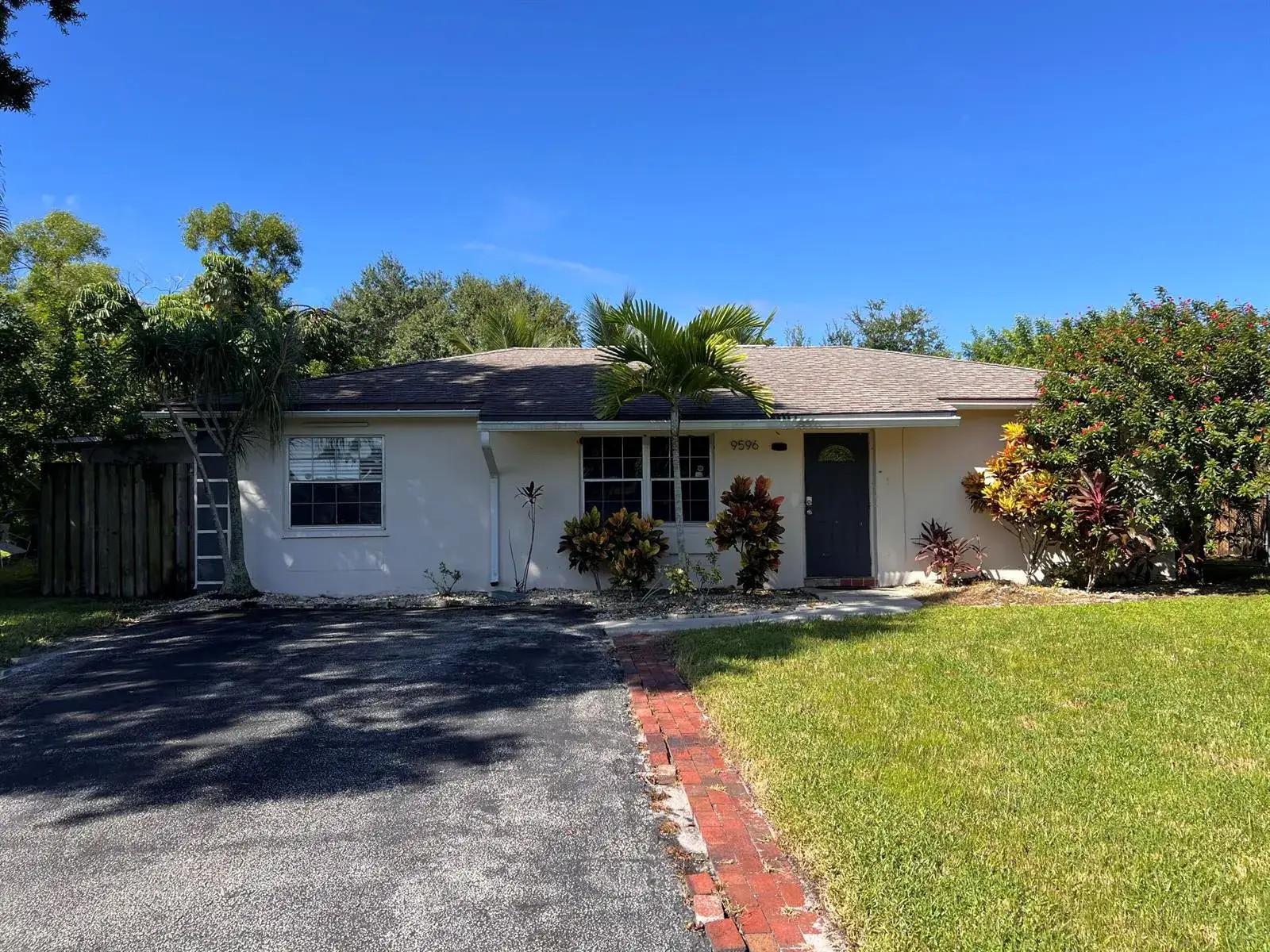 9596 RICHMOND Circle, Boca Raton FL 33434