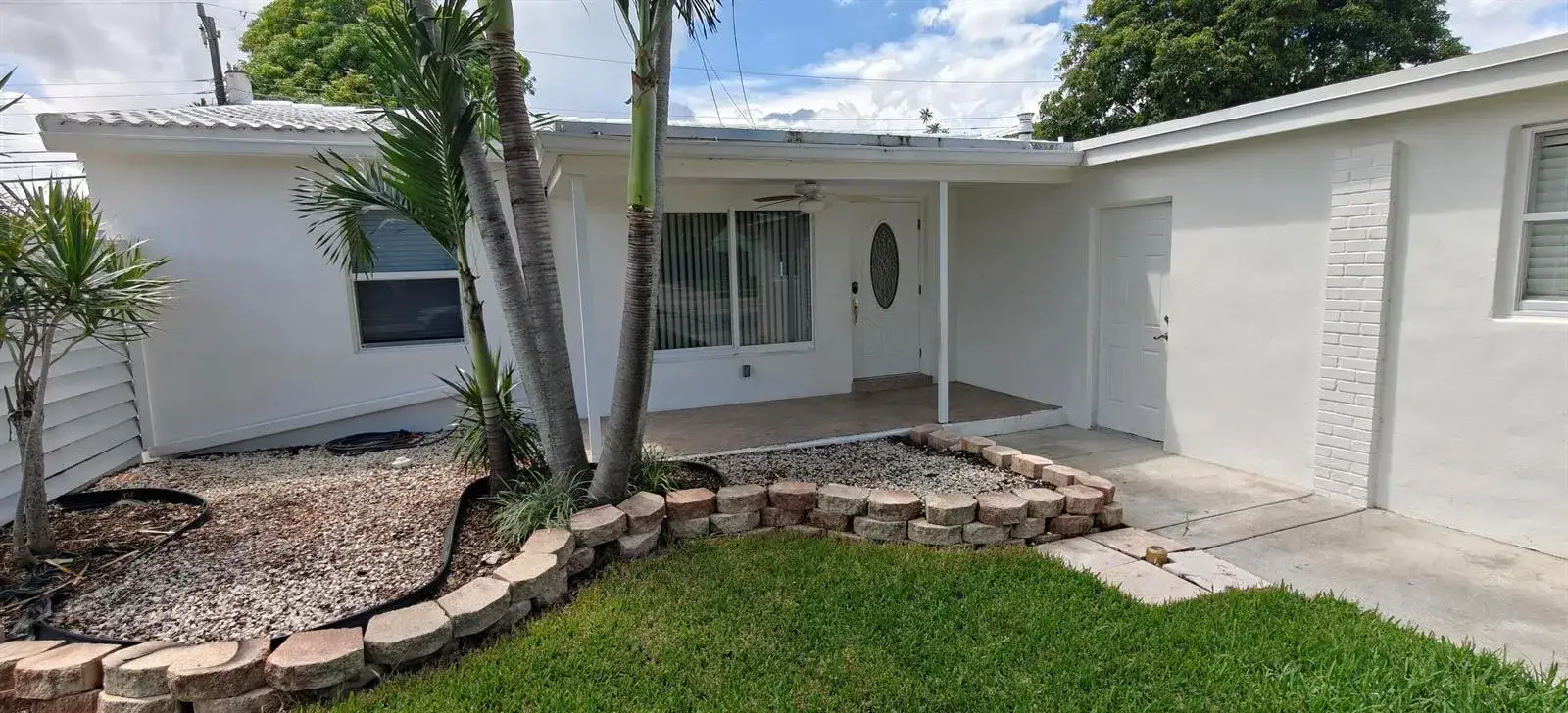3 bedroom 2 bath Residential for sale at 5649 NE 5th Terrace, Oakland Park FL 33334