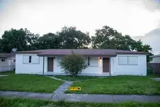 15741 NW 38th Place # B, Miami Gardens FL 33054