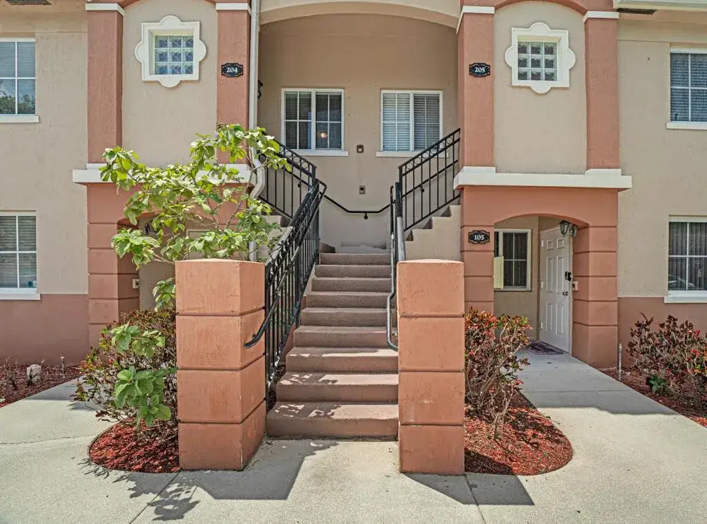 2 bedroom 2 bath Residential for sale at 3810 N JOG Road # 204, West Palm Beach FL 33411
