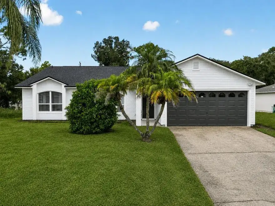 3 bedroom 2 bath Residential for sale at 8545 101ST Avenue, Vero Beach FL 32967