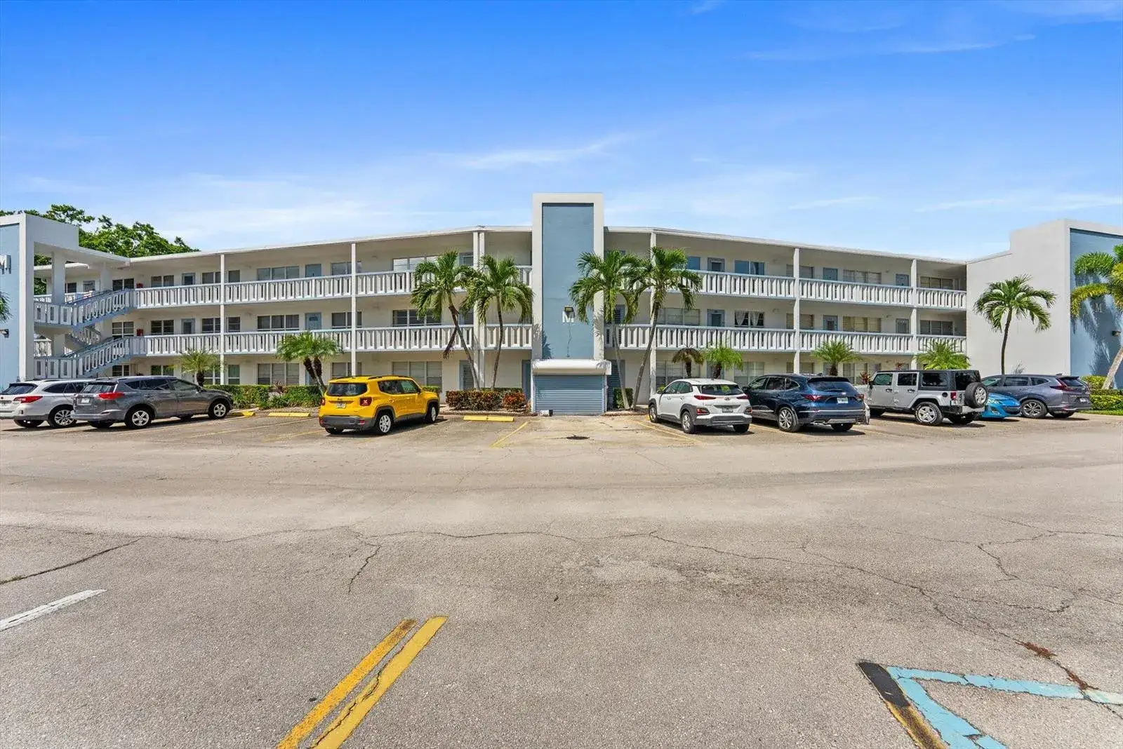 2 bedroom 2 bath Residential for sale at 309 WELLINGTON M, West Palm Beach FL 33417
