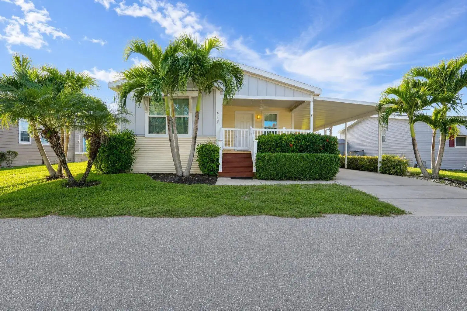 3 bedroom 2 bath Residential for sale at 6119 N Ficus Lane, Atlantis FL 33462
