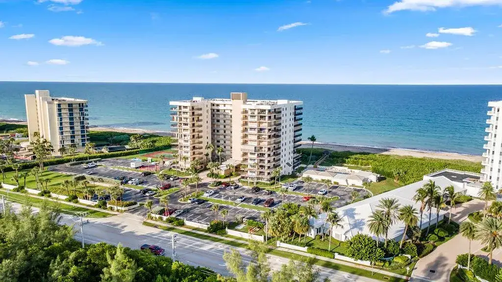 2 bedroom 2 bath Residential for sale at 10044 S OCEAN Drive # 103, Jensen Beach FL 34957