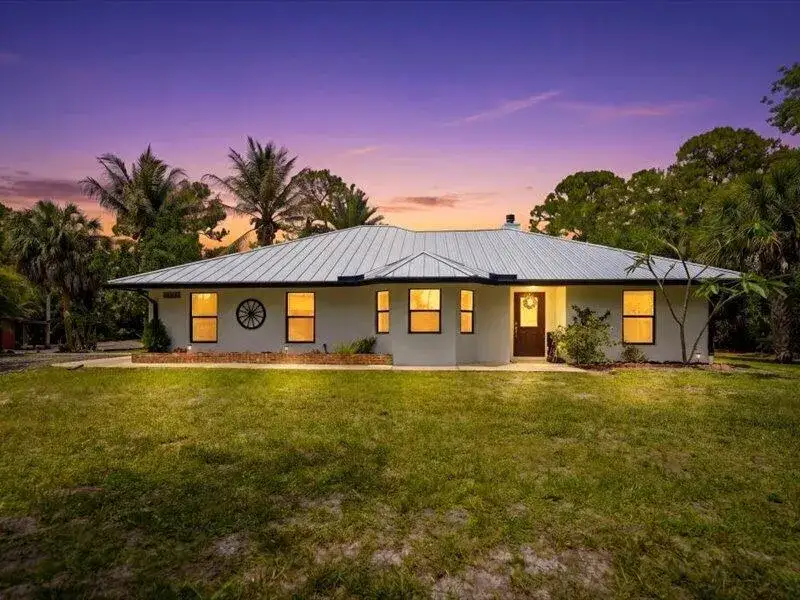 4 bedroom 3 bath Residential for sale at 17857 N 82ND Road N, FL 33470