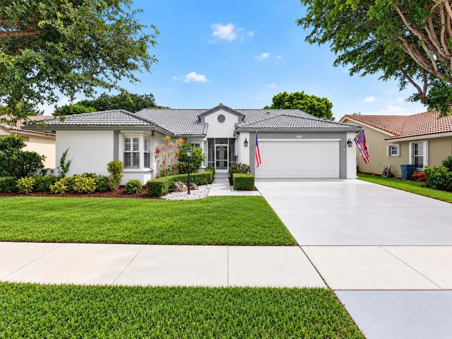 3 bedroom 2 bath Residential for sale at 8261 LAKE CYPRESS Road, Lake Worth FL 33467