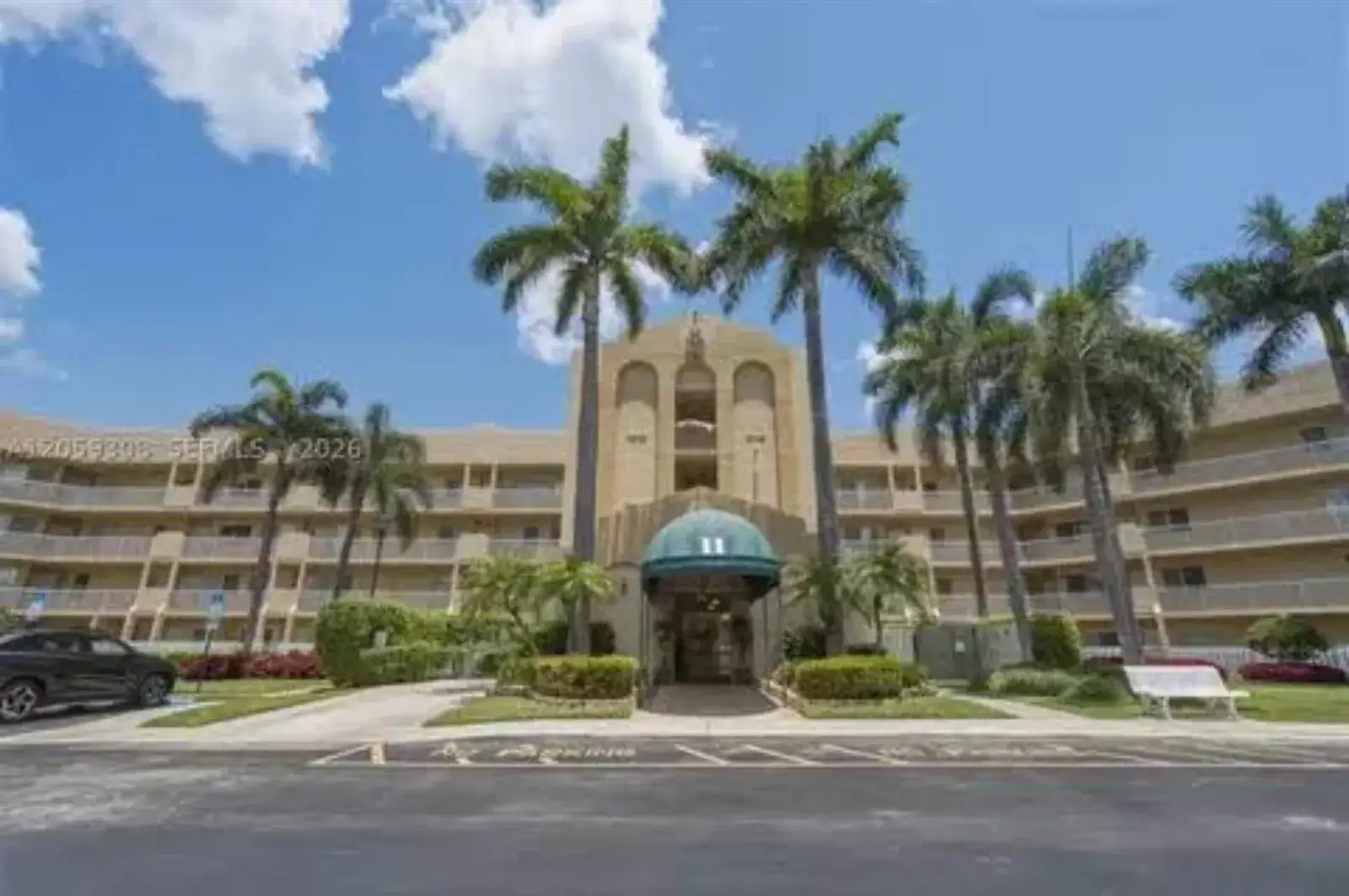 2 bedroom 2 bath Residential for sale at 7623 SOUTHAMPTON Terrace # 312, Tamarac FL 33321