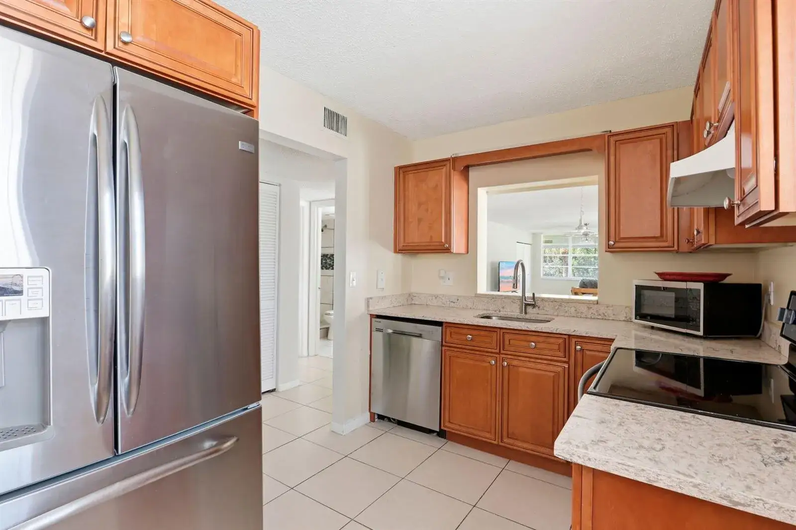 2 bedroom 2 bath Residential Lease for rent at 2825 SW 22nd Avenue # 201, Delray Beach FL 33445