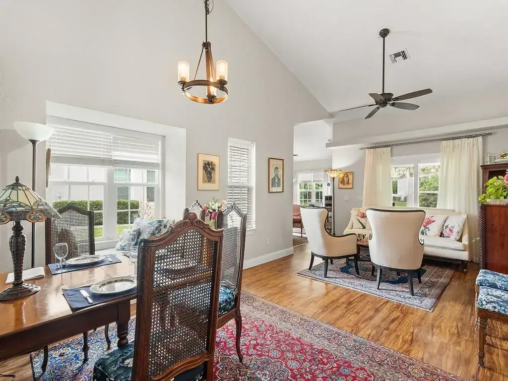 2 bedroom 2 bath Residential for sale at 1901 Westminster Circle, Vero Beach FL 32966