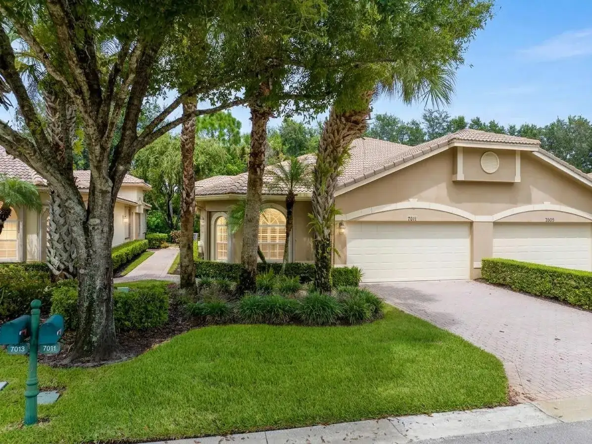 2 bedroom 2 bath Residential for sale at 7011 WILLOW PINE Way, Port St. Lucie FL 34986