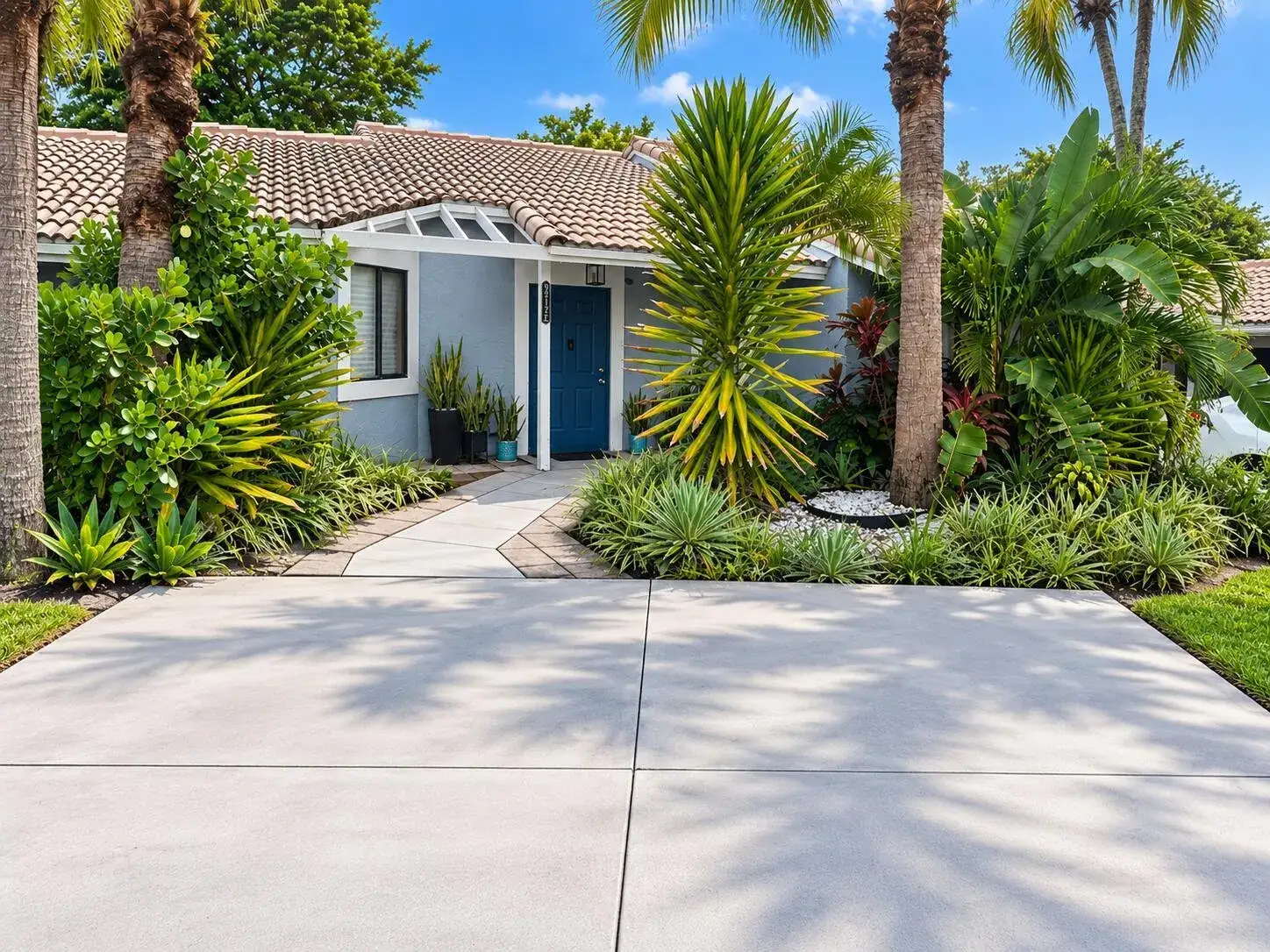 2 bedroom 2 bath Residential for sale at 9912 WATERMILL Circle, Boynton Beach FL 33437