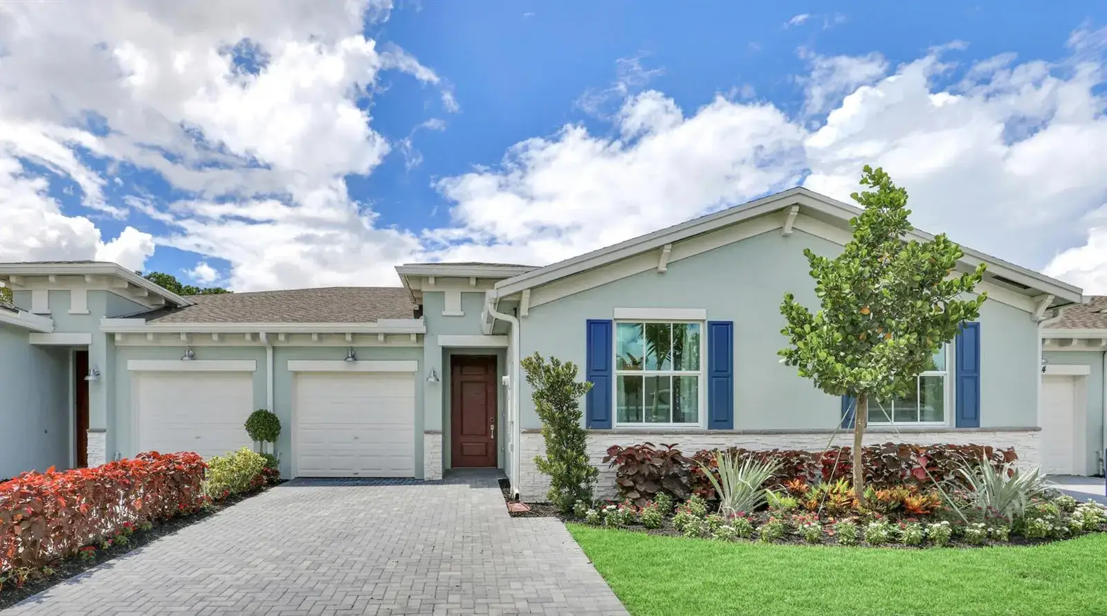 2 bedroom 2 bath Residential for sale at 5820 SHINING SEA Court, Delray Beach FL 33484
