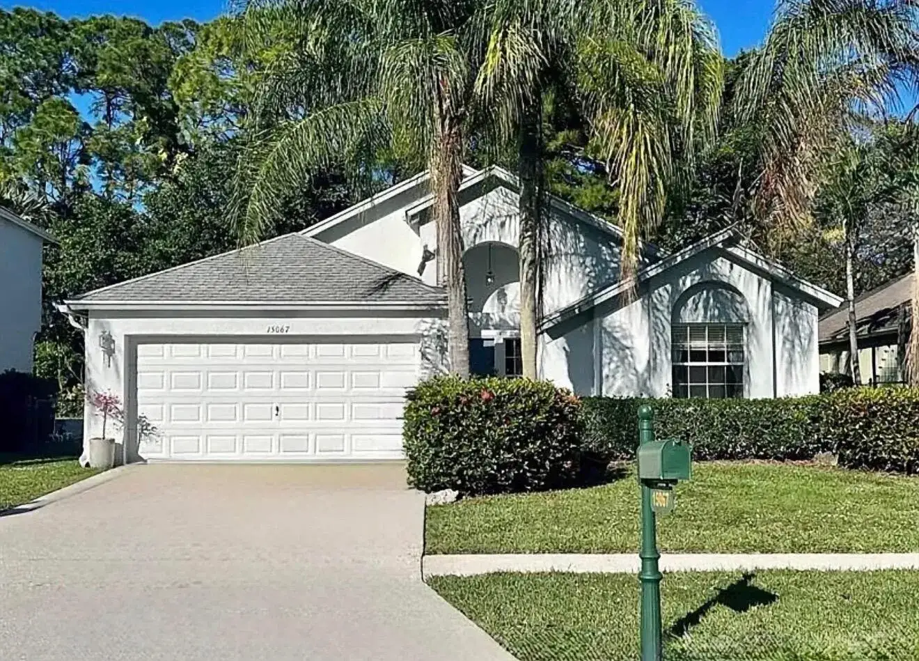 3 bedroom 2 bath Residential Lease for rent at 15067 Oak Chase Court, Wellington FL 33414