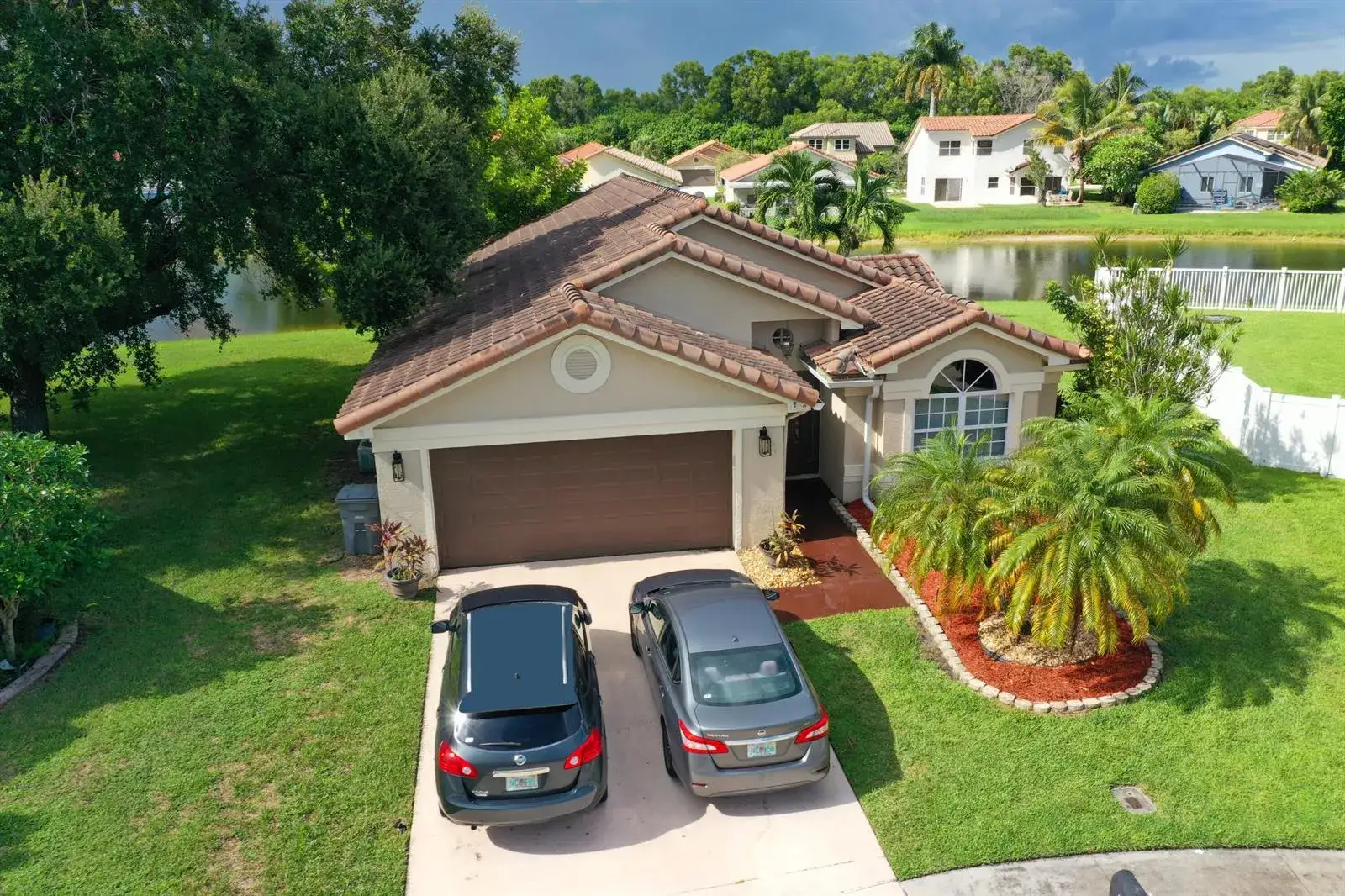 3 bedroom 2 bath Residential for sale at 5851 Amethyst Court, Boynton Beach FL 33472