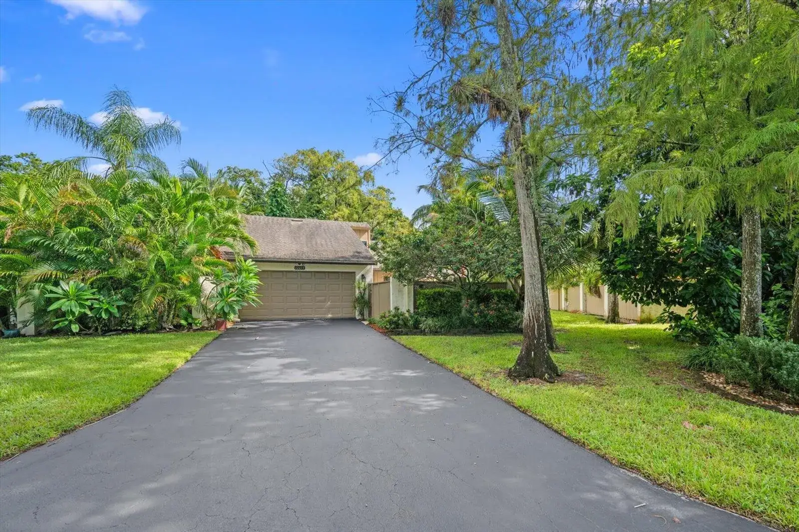2 bedroom 2 bath Residential Lease for rent at 12659 SHADY PINES Court, Wellington FL 33414