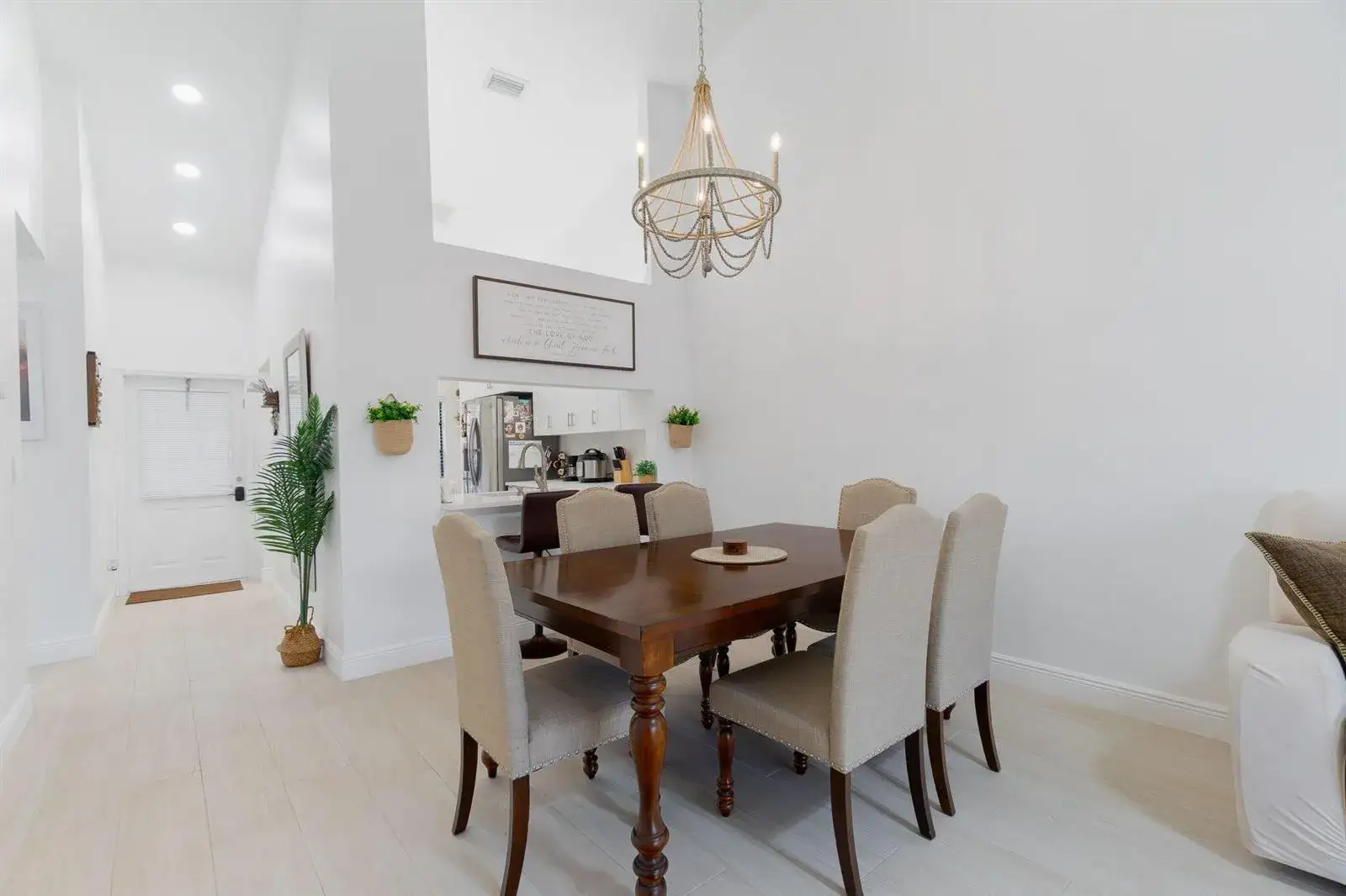 2 bedroom 2 bath Residential for sale at 1250 PARKSIDE GREEN Drive # B, FL 33415