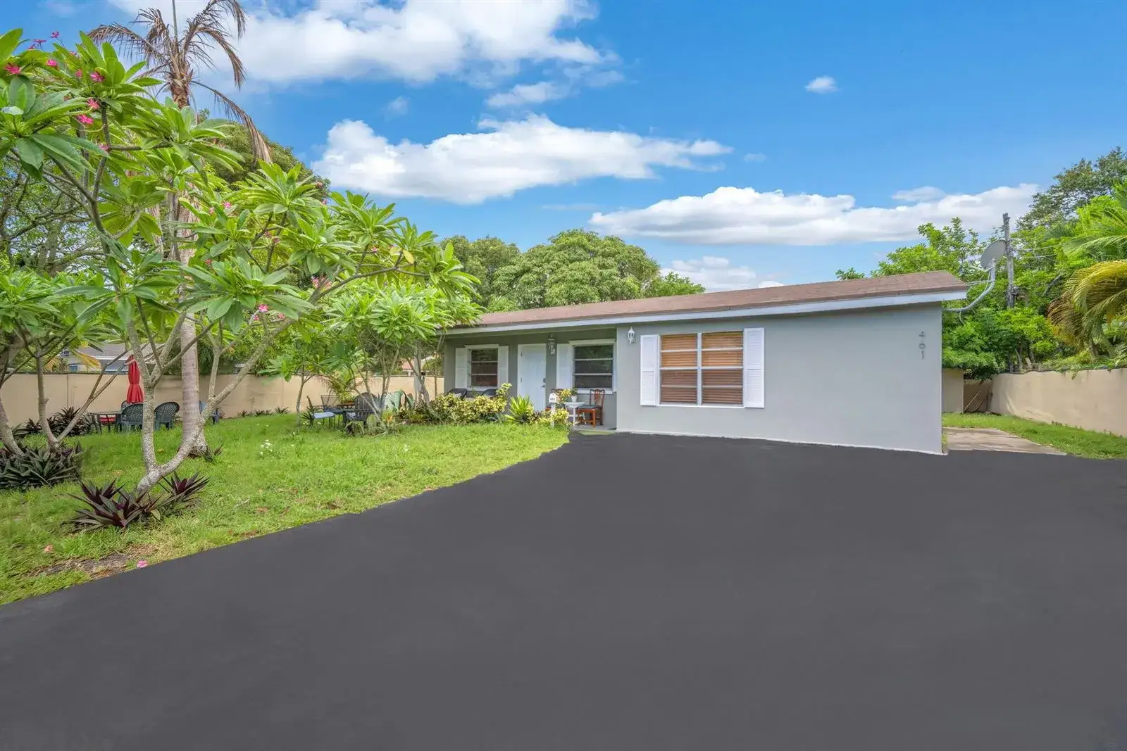 3 bedroom 2 bath Residential for sale at 461 NW 17TH Place, Fort Lauderdale FL 33311