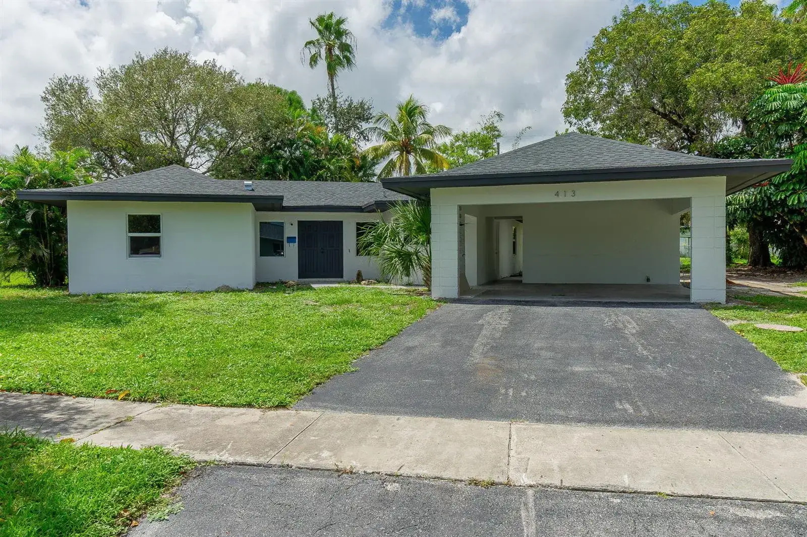 3 bedroom 2 bath Residential for sale at 413 N WARE Drive, West Palm Beach FL 33409