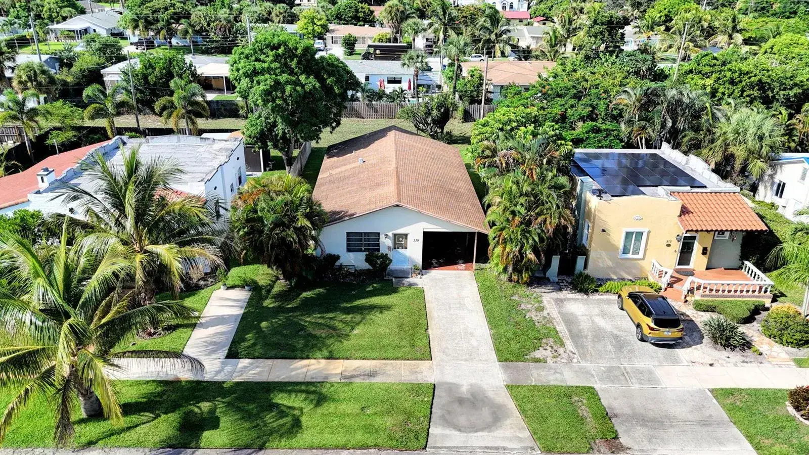 3 bedroom 2 bath Residential for sale at 519 EVERGREEN Drive, Lake Park FL 33403