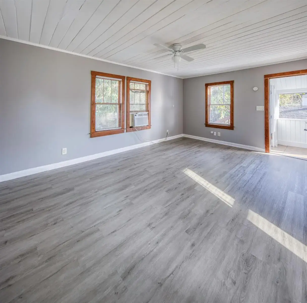 1 bath Residential Lease for rent at 225 S K Street # 2, FL 33460