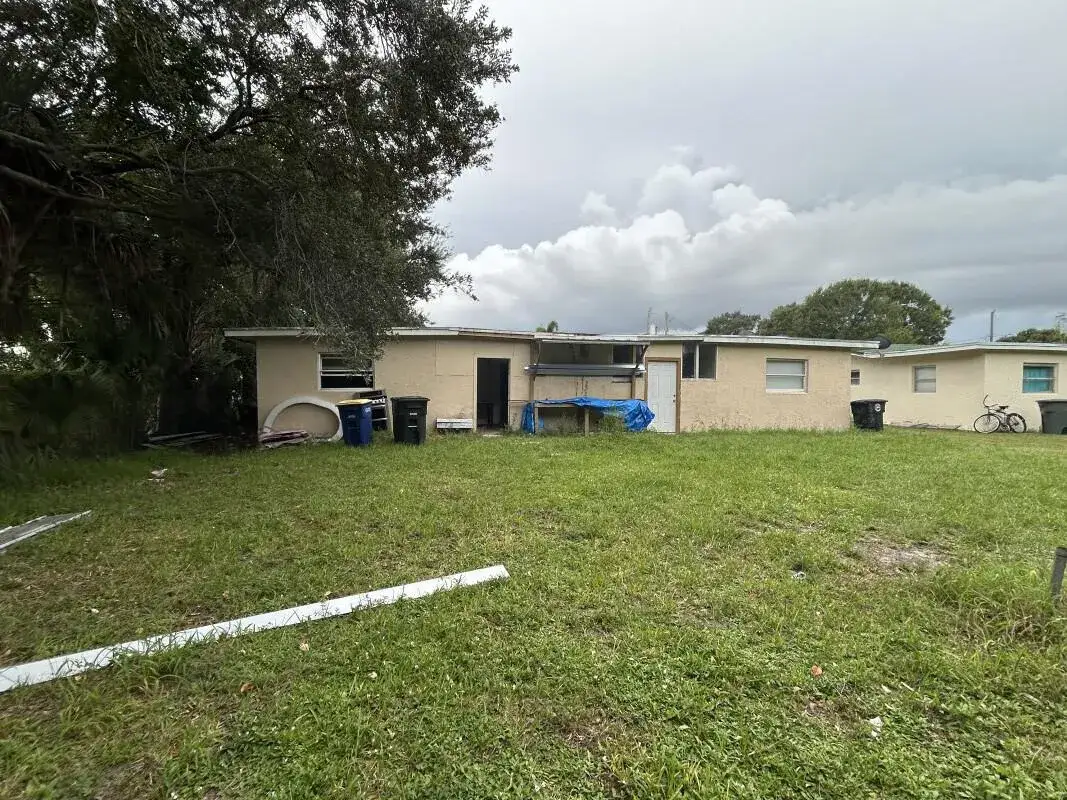 506 HOLLY Avenue, Fort Pierce FL 34982