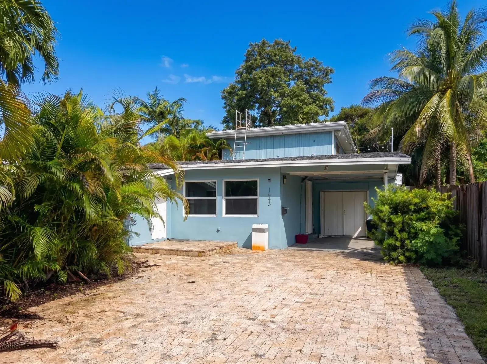 4 bedroom 2 bath Residential for sale at 1643 NE 8TH Avenue, Fort Lauderdale FL 33305