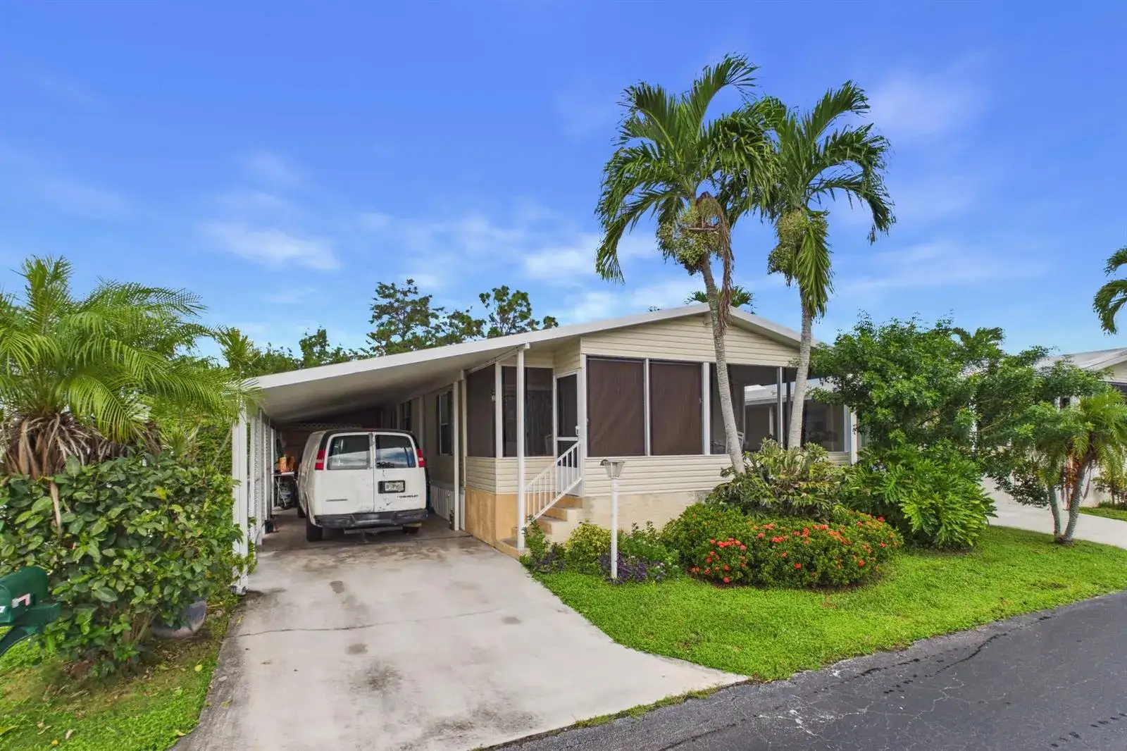 3 bedroom 2 bath Residential for sale at 3007 BIMINI BAY, Boynton Beach FL 33436