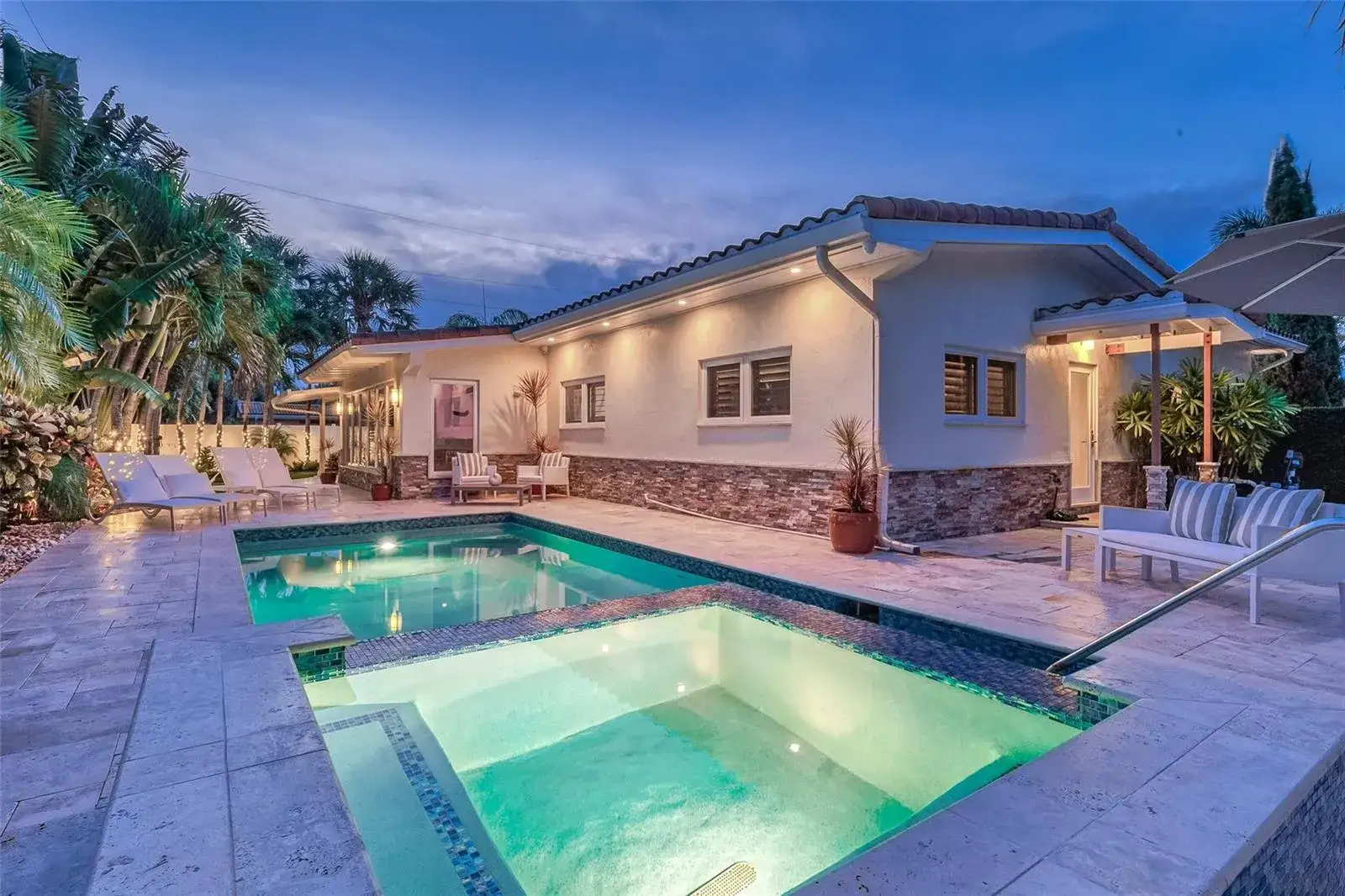 3 bedroom 2 bath Residential for sale at 2726 NE 25TH Place, Fort Lauderdale FL 33305