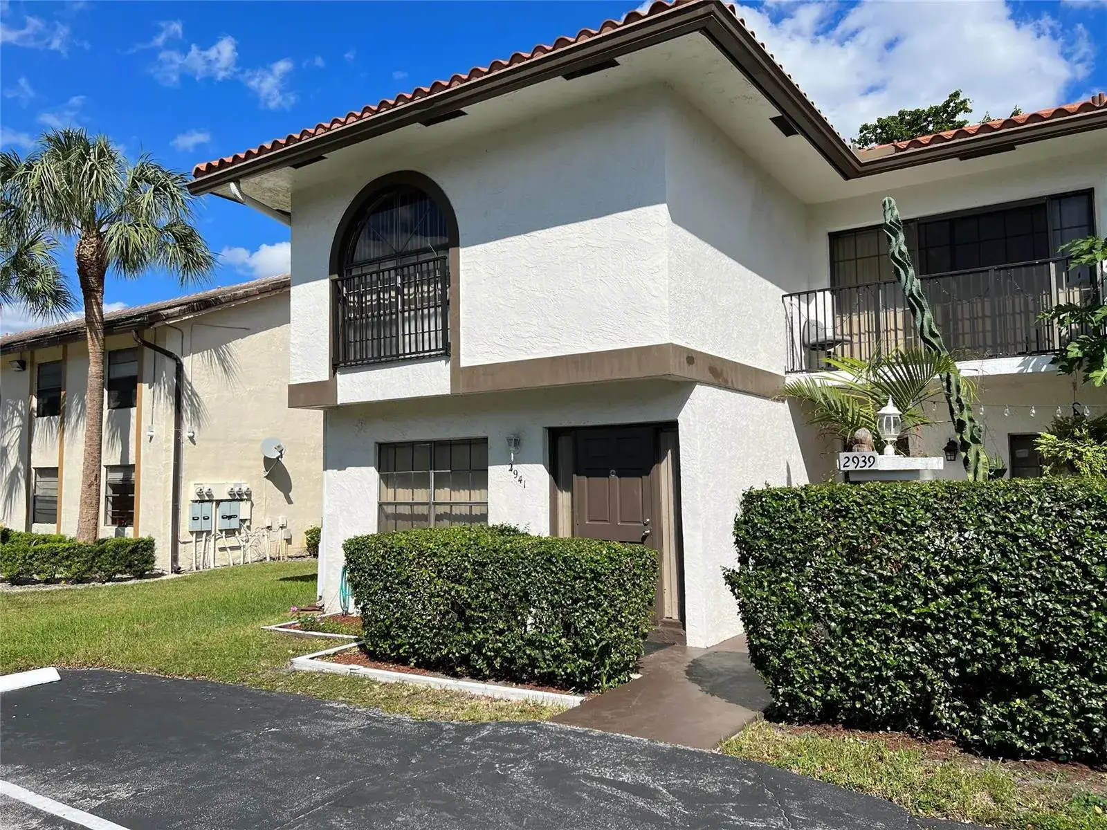 3 bedroom 2 bath Residential Lease for rent at 2941 NW 92nd Avenue, Coral Springs FL 33065