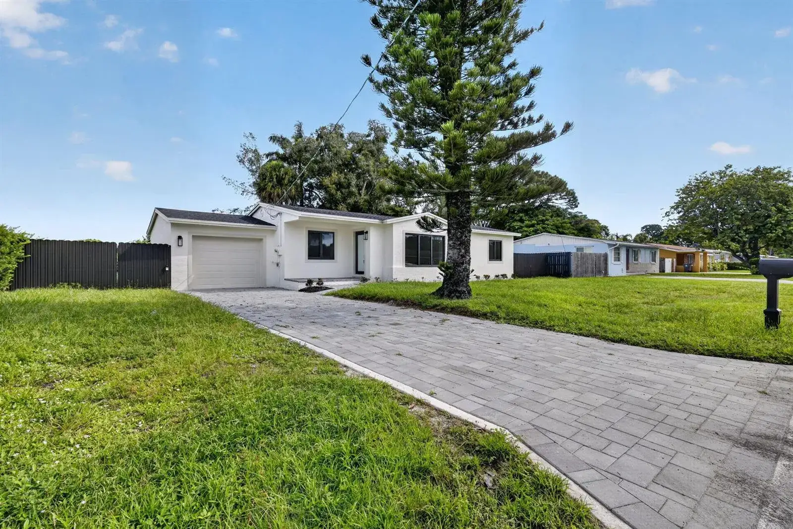 3 bedroom 2 bath Residential for sale at 3185 Riddle Road, West Palm Beach FL 33406