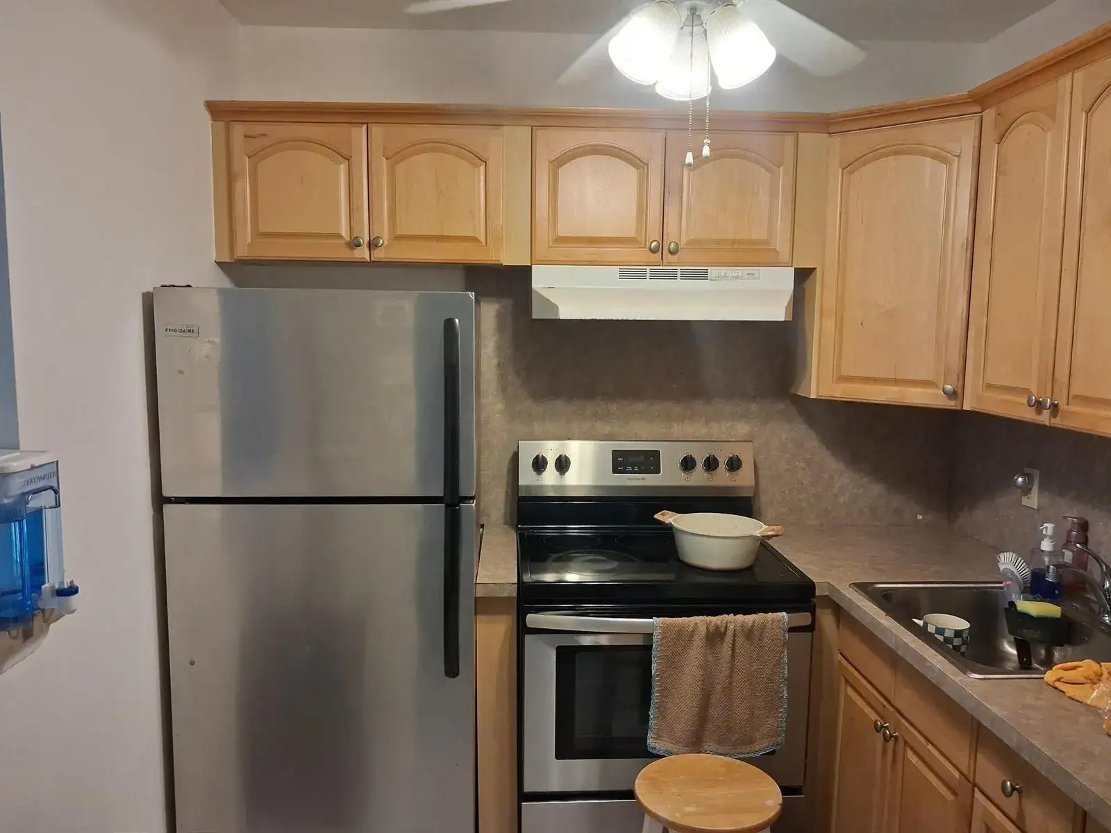 1 bedroom 1 bath Residential Lease for rent at 205 Fanshaw E, Boca Raton FL 33434