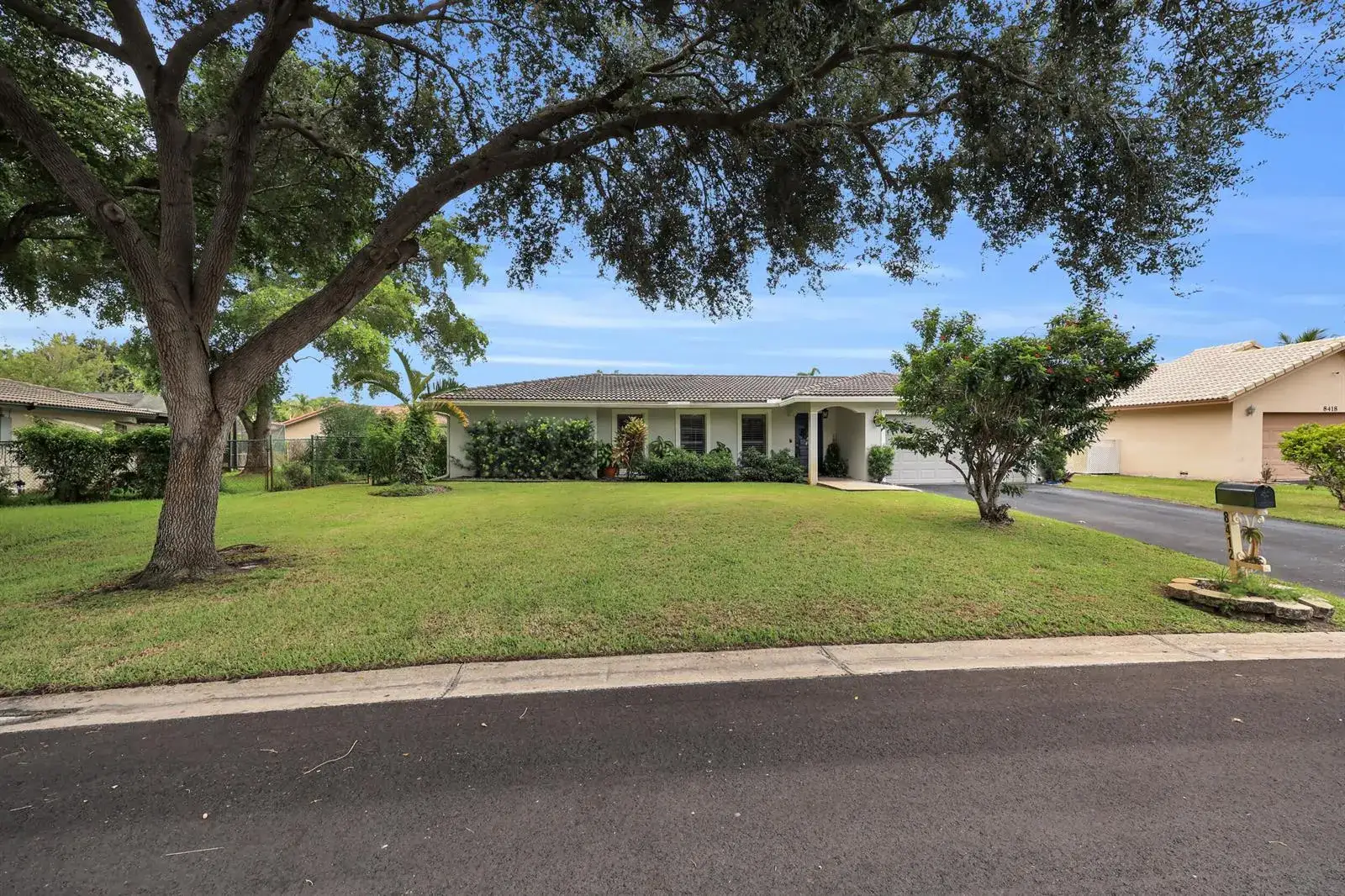 8412 NW 26TH Drive, Coral Springs FL 33065