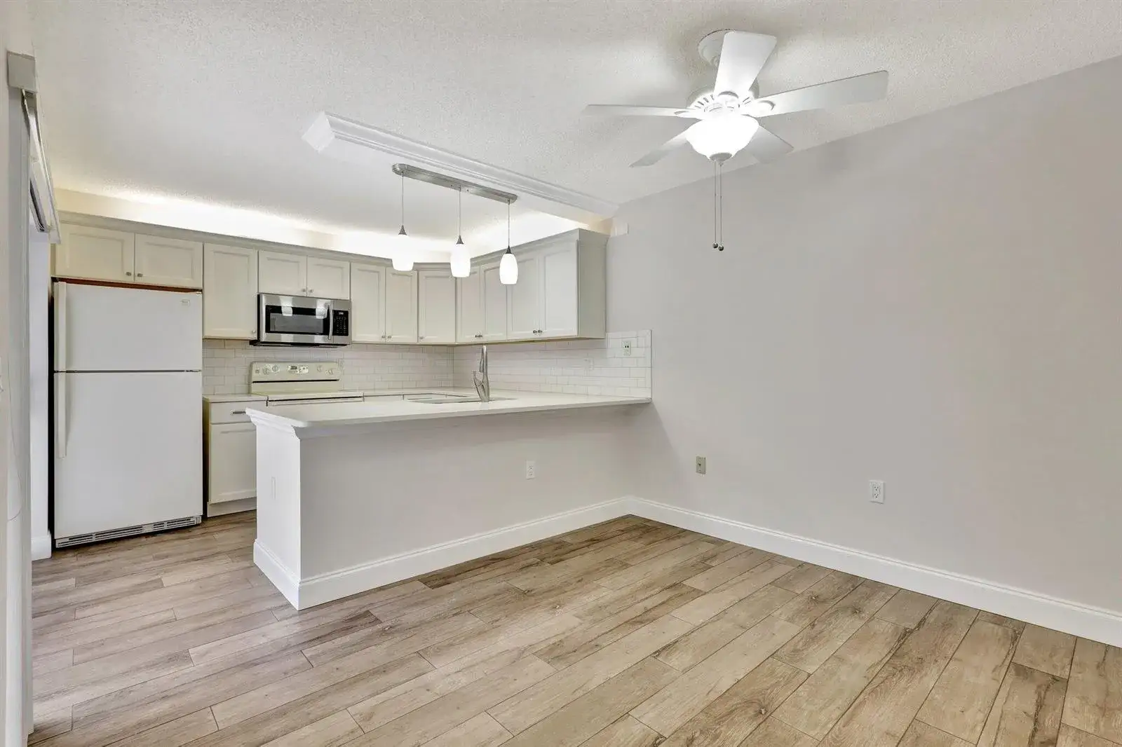 2 bedroom 2 bath Residential for sale at 7118 71ST Way, West Palm Beach FL 33407