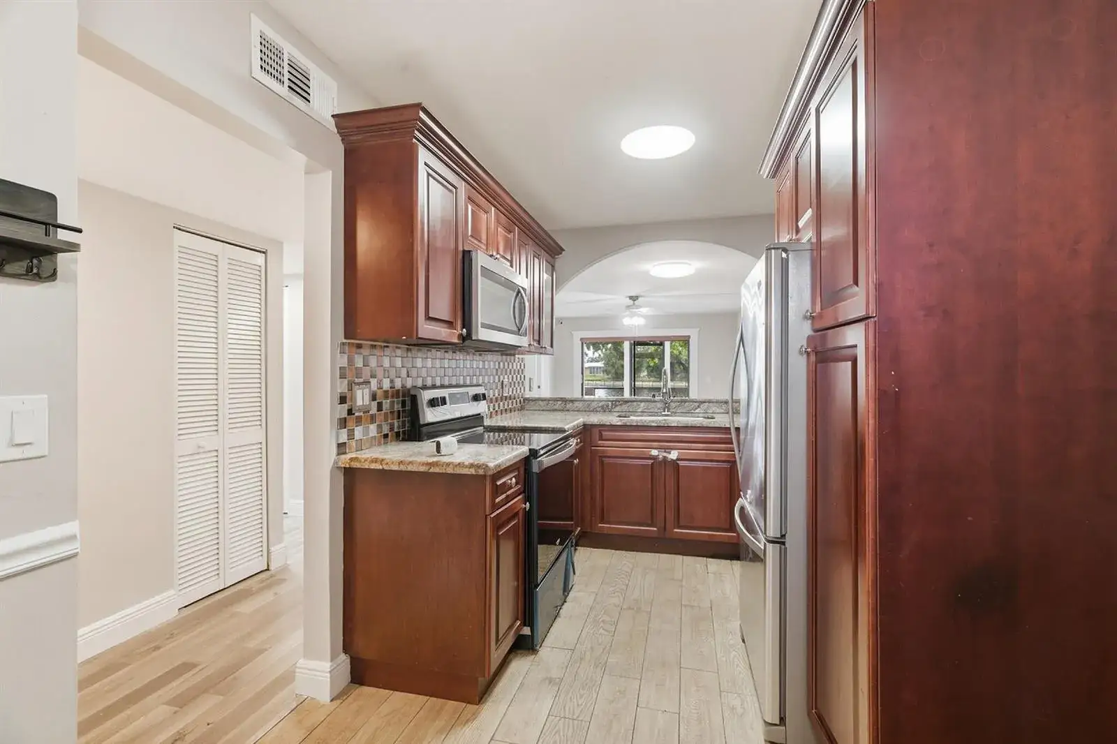 2 bedroom 2 bath Residential for sale at 9672 W MCNAB Road # 109, Tamarac FL 33321